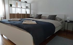 M&M Apartment